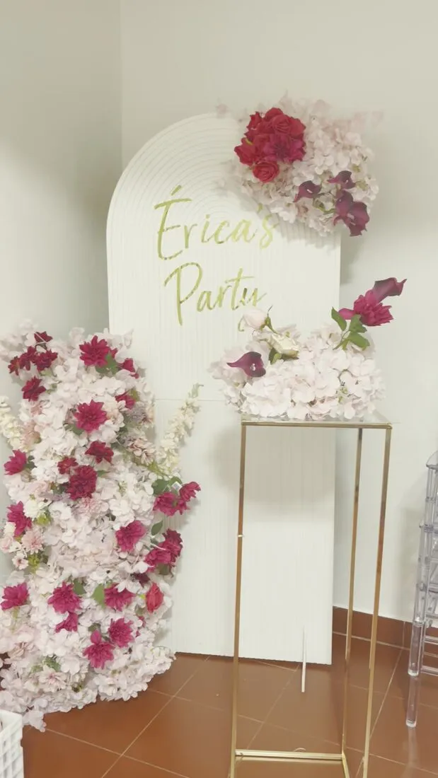 Aniversário · painel floral